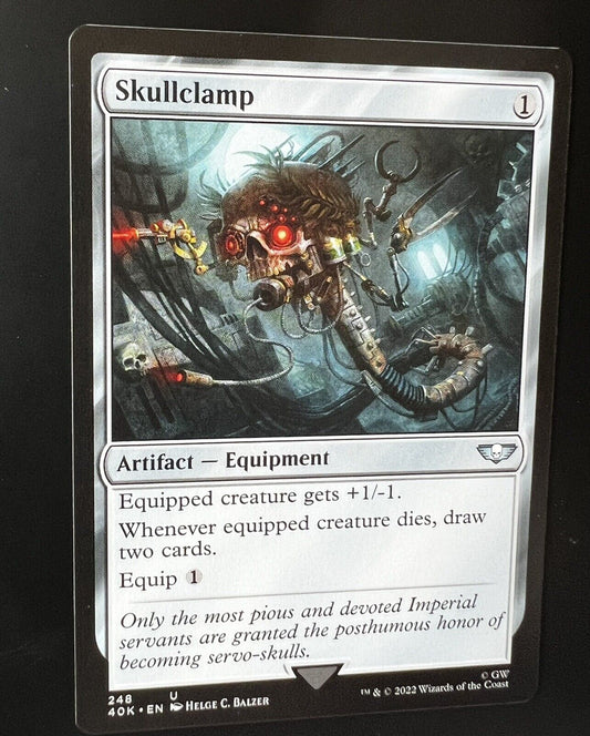 MTG Universes Beyond Warhammer 40K Uncommon Skullclamp 248 NM