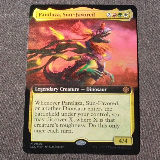 MTG Commander Lost Caverns of Ixalan LCC FOIL Pantlaza Sun-Favored Ext Art 30 NM