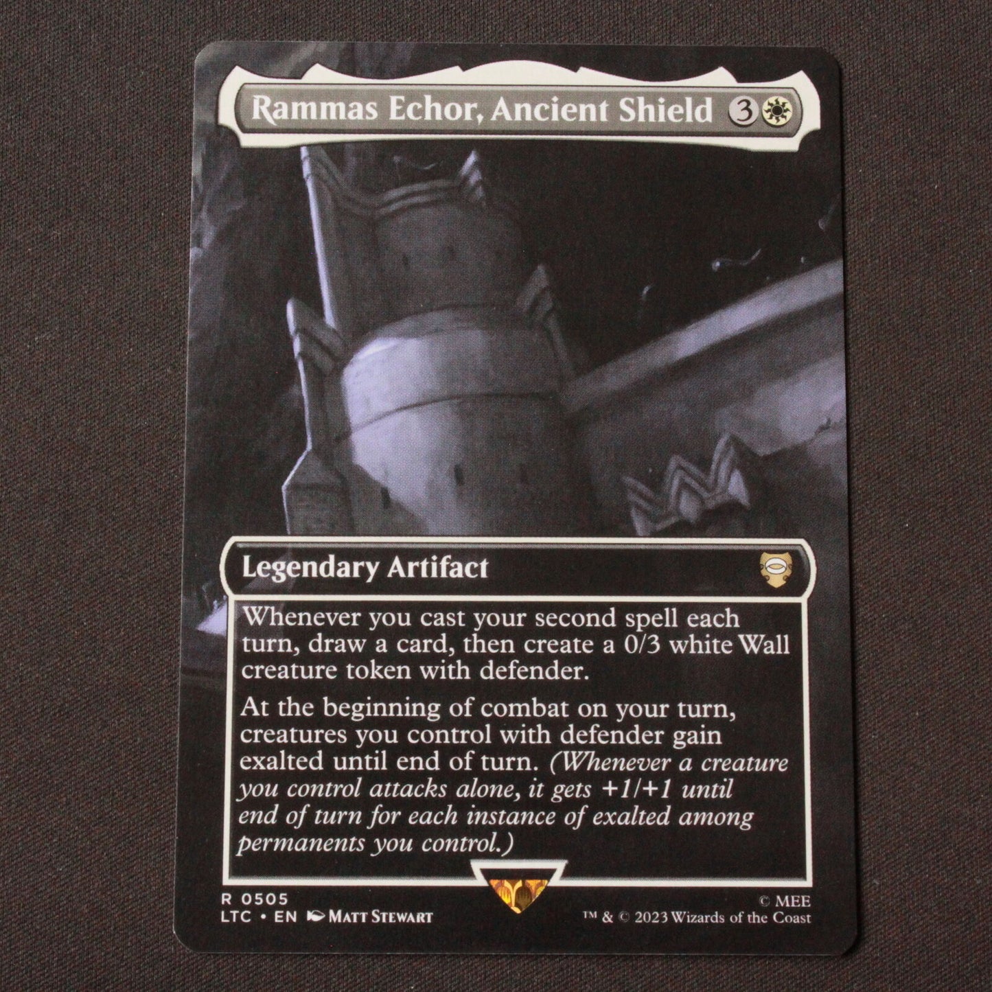 MTG Commander: LOTR LTC Rammas Echor, Ancient Shield Borderless 505 NM