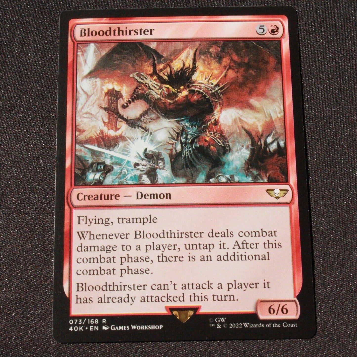 MTG Warhammer 40,000 (40K) Rare Bloodthirster 73 NM